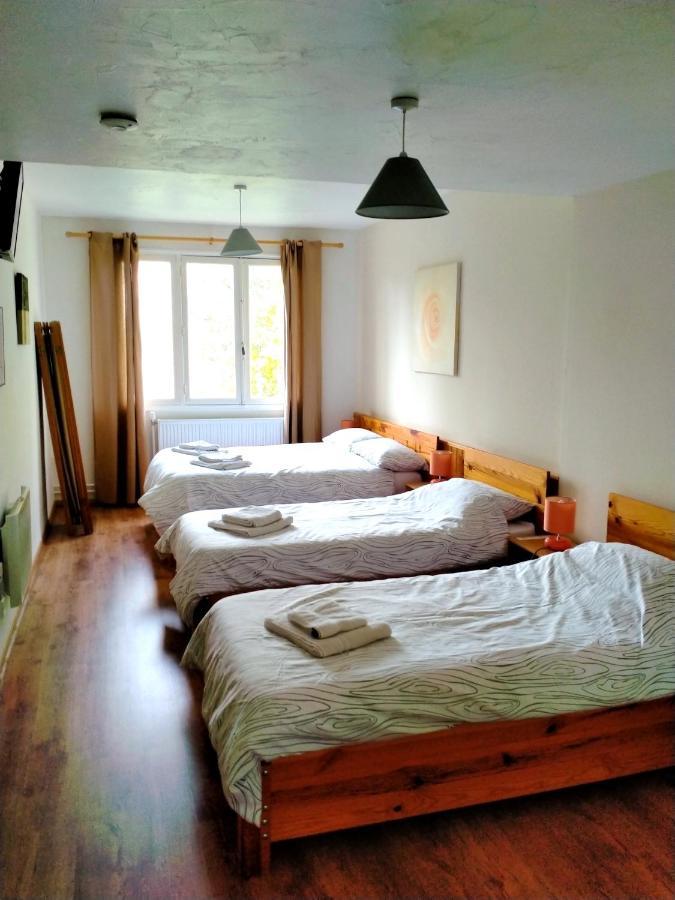 Hotel Du Centre Châlus Kültér fotó